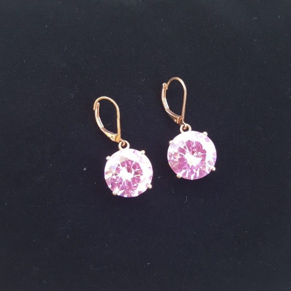 Betsey Johnson Jewelry - Betsey Johnson rose gold with hot pink stone